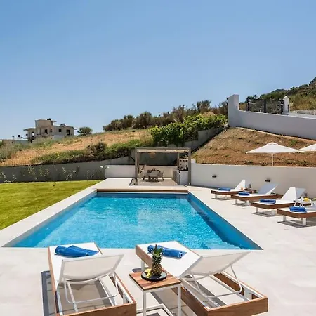 Βίλα Thea, Stunning View, Pool, Bbq, Brand New.
